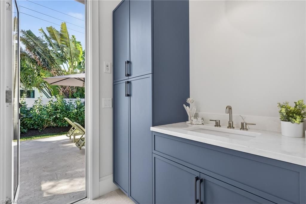 766 95th Ave N, Naples, FL 34108 Photo