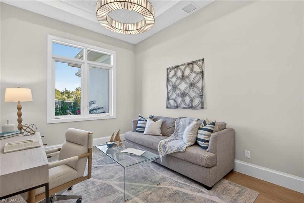 766 95th Ave N, Naples, FL 34108 Photo