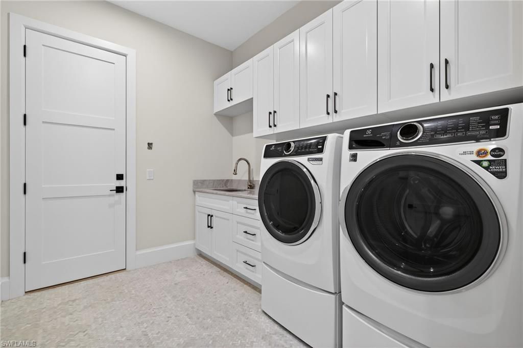 766 95th Ave N, Naples, FL 34108 Photo