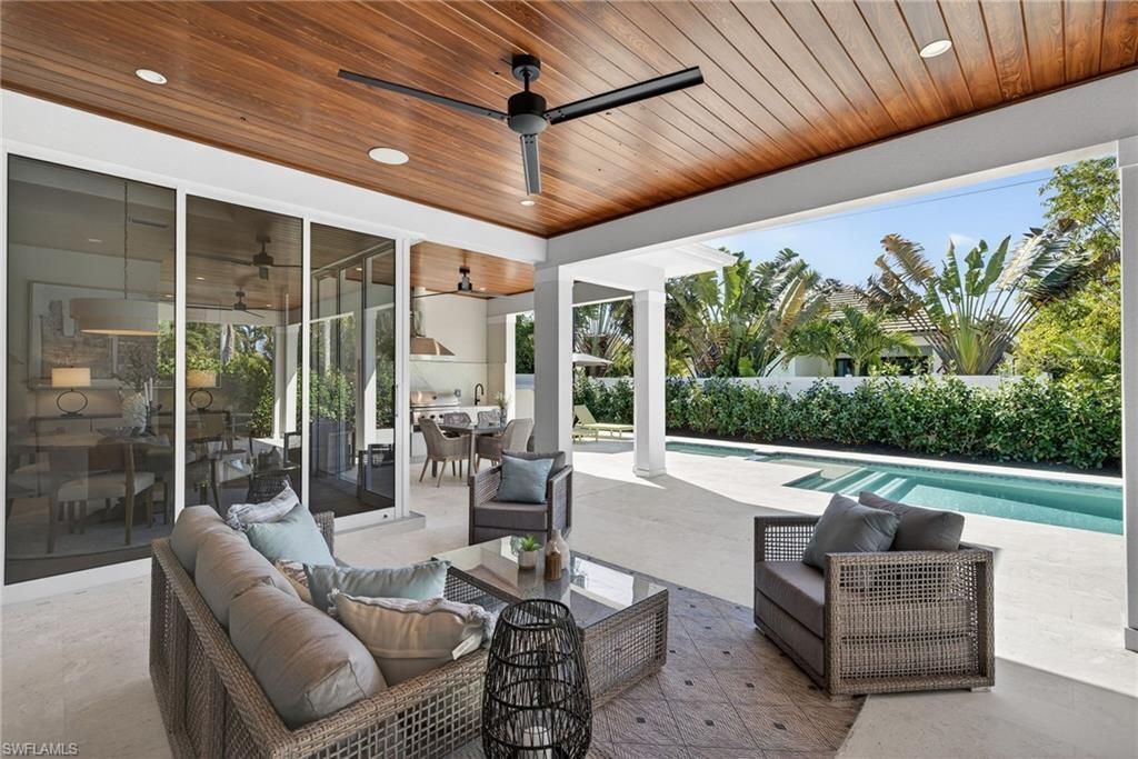 766 95th Ave N, Naples, FL 34108 Photo