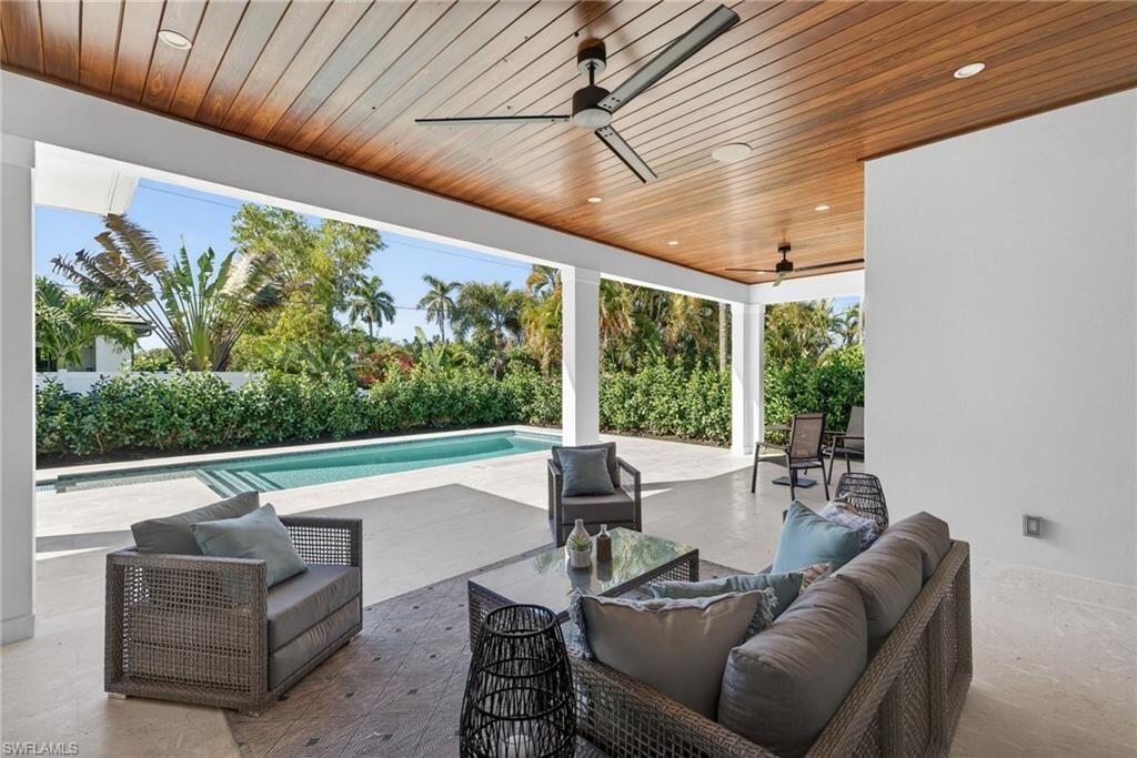766 95th Ave N, Naples, FL 34108 Photo