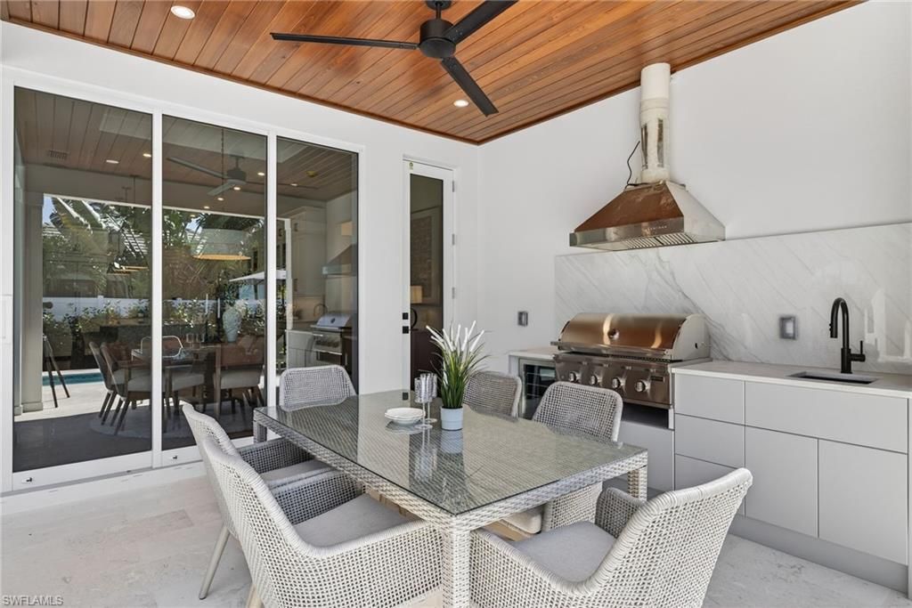 766 95th Ave N, Naples, FL 34108 Photo