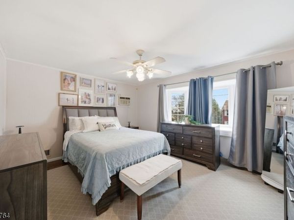 55 N 15Th St, Hawthorne, NJ 07506