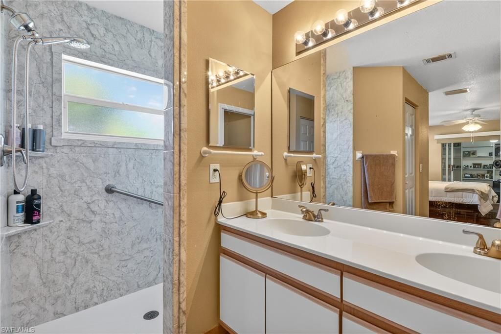 13400 Red Maple Cir, North Fort Myers, FL 33903 Photo