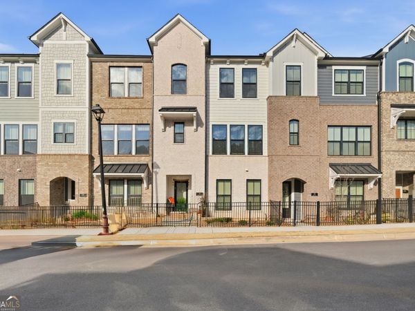 375 Walker Avenue, Alpharetta, GA 30076