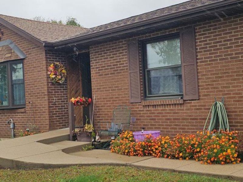 679 Oxford Germantown Road, Somers Twp, OH 45311 Photo 2