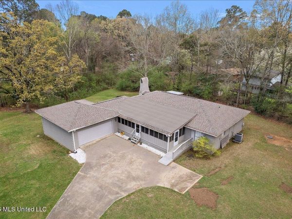 118 Pine Ridge Road, Florence, MS 39073