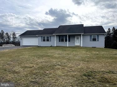 814 CEMETARY ROAD, THOMPSONTOWN, PA 17094