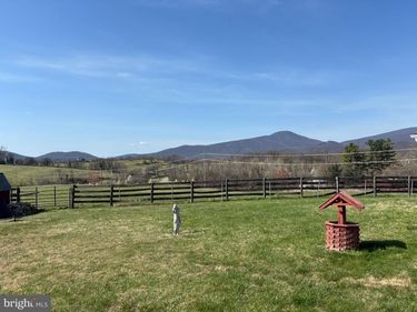 2483 JERICHO ROAD, FLINT HILL, VA 22627