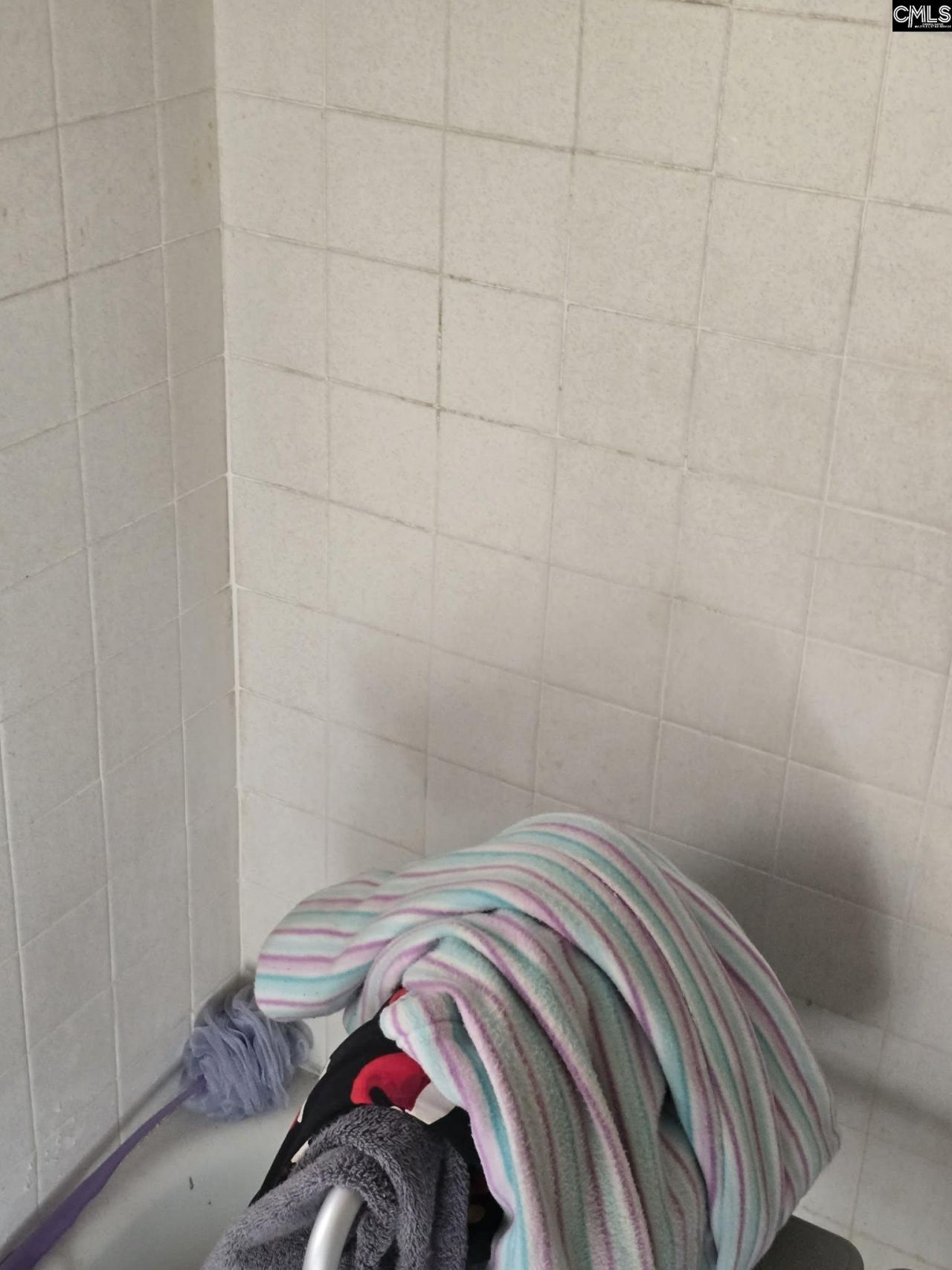 14 Hillvale Court Photo 5