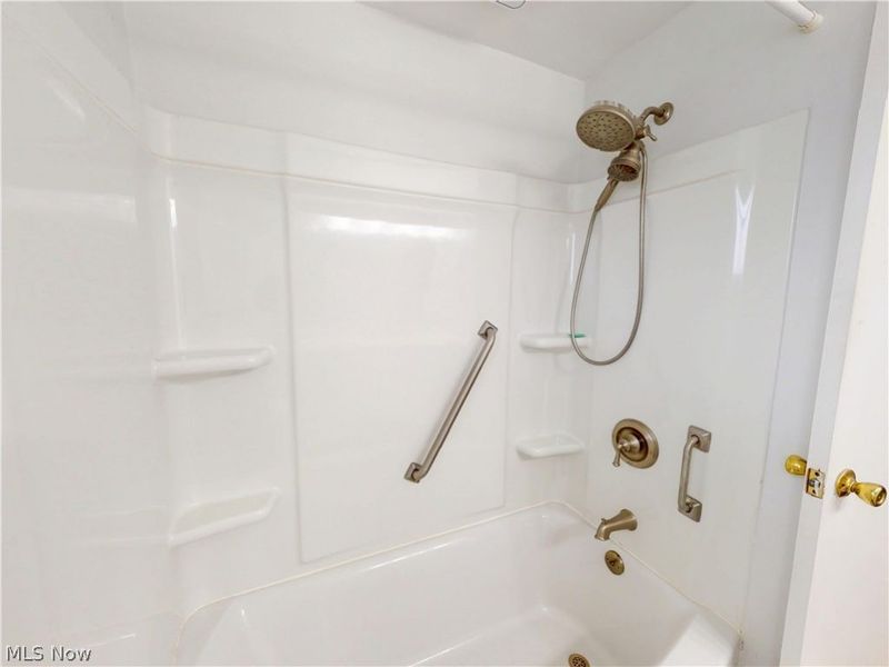 904 Rose Boulevard, Highland Heights, OH 44143 Photo 27