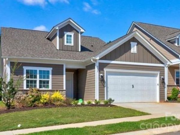 4535 Stellata Loop , Sherrills Ford, NC 28673