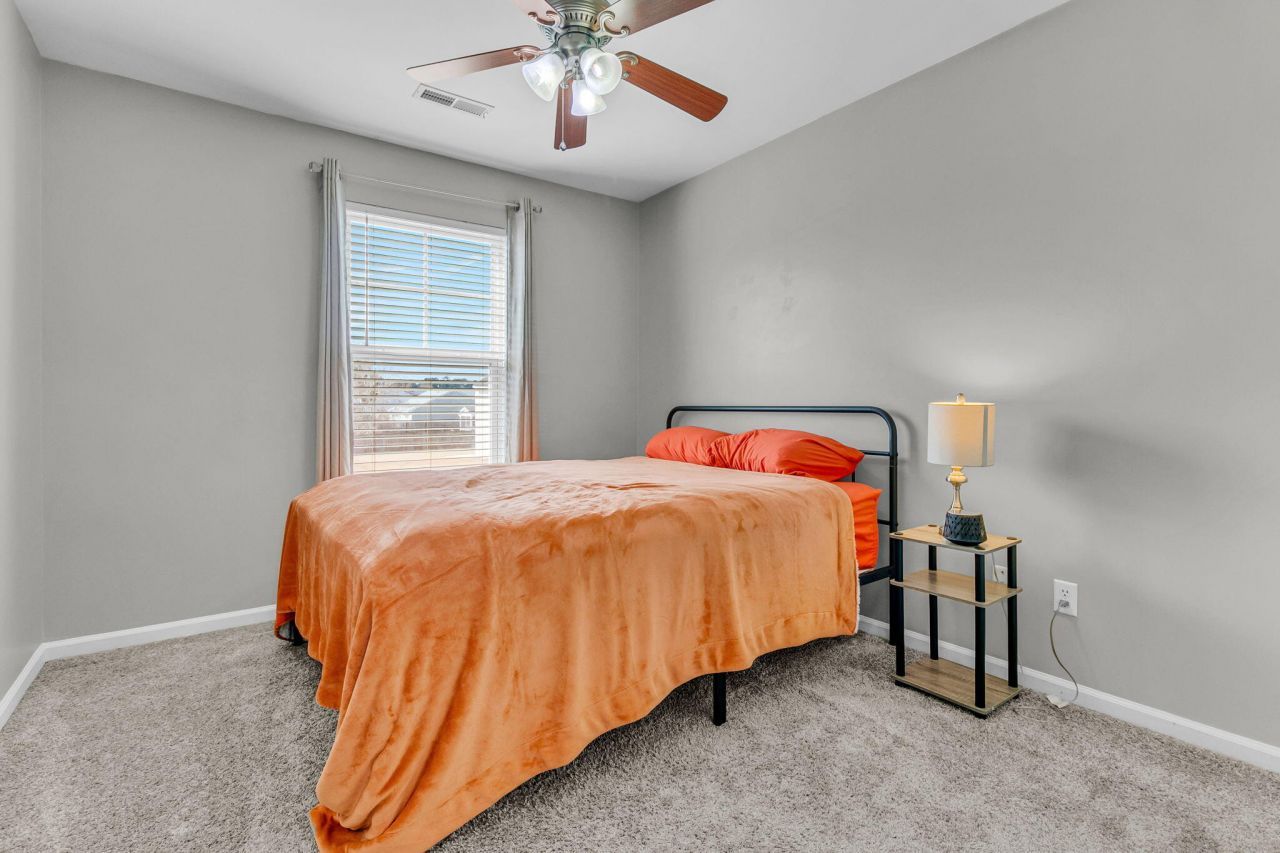 415 Watershed Drive Photo 27