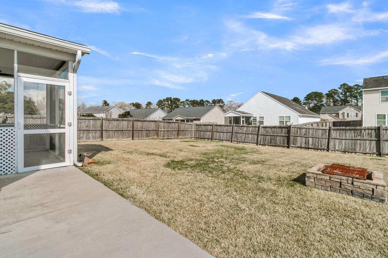 415 Watershed Drive Photo 31