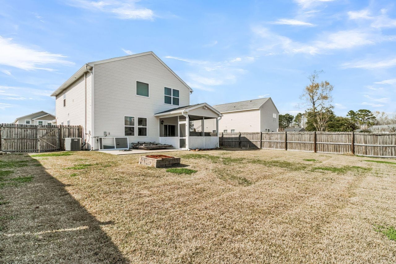 415 Watershed Drive Photo 33