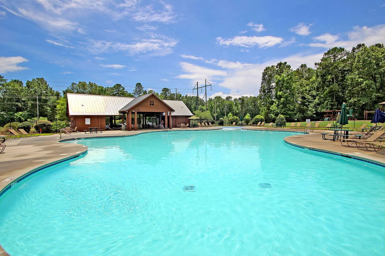 415 Watershed Drive Photo 43