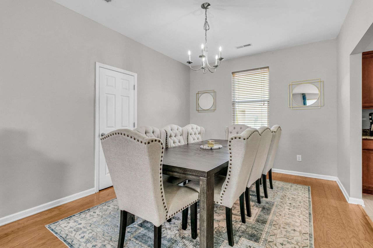 415 Watershed Drive Photo 5