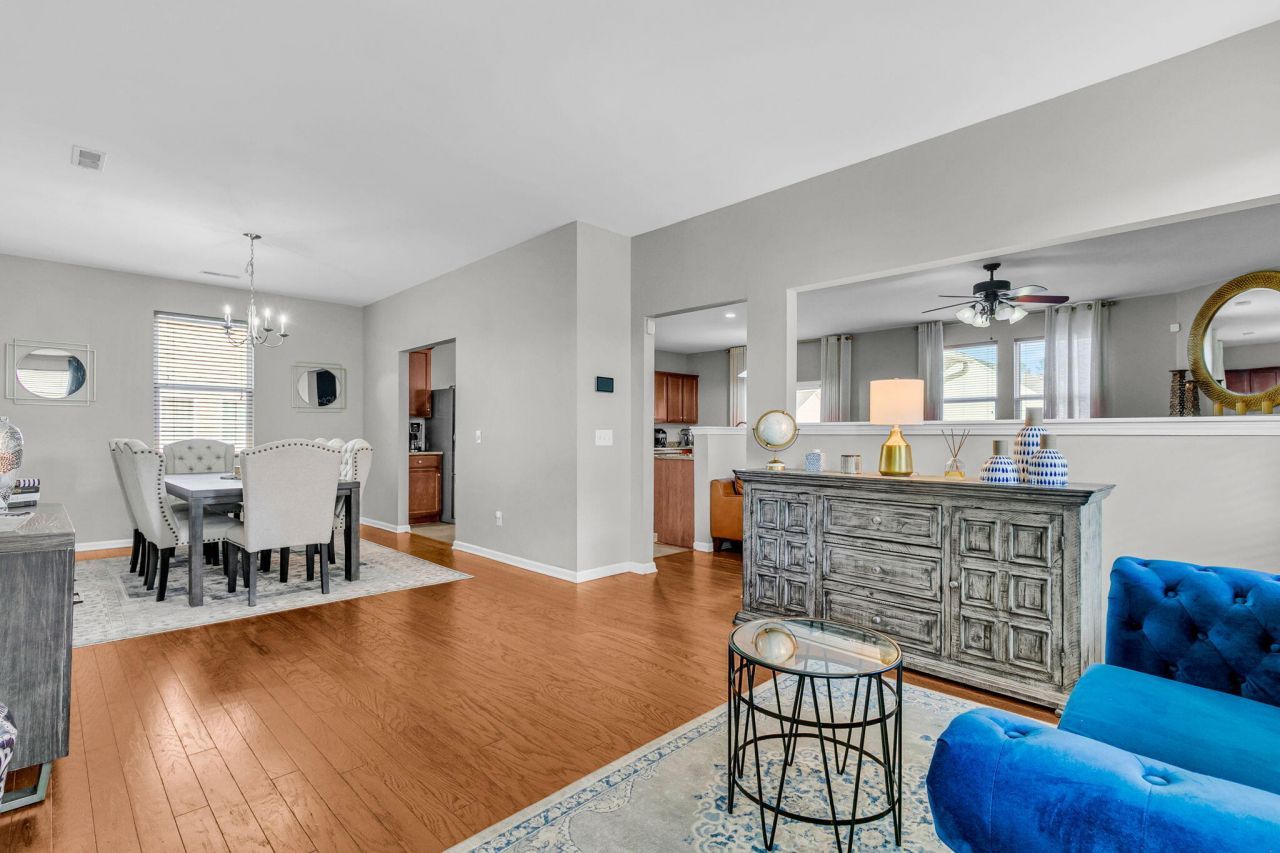 415 Watershed Drive Photo 6