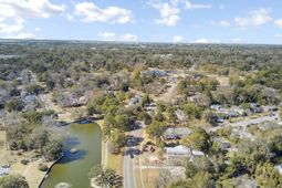1138 Buist Avenue photo 4
