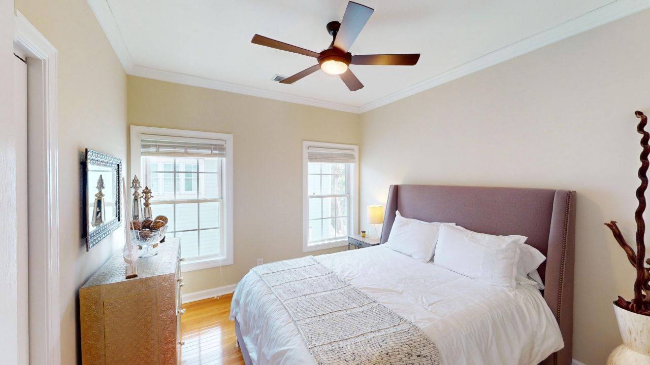 15 Yacht Harbor Court Photo 19