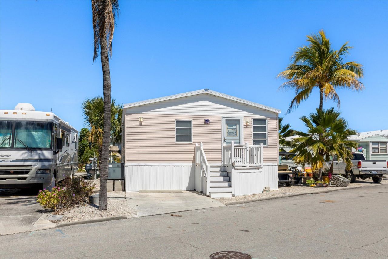 701 Spanish Main Drive, Unit 604, Cudjoe, FL 33042 Photo