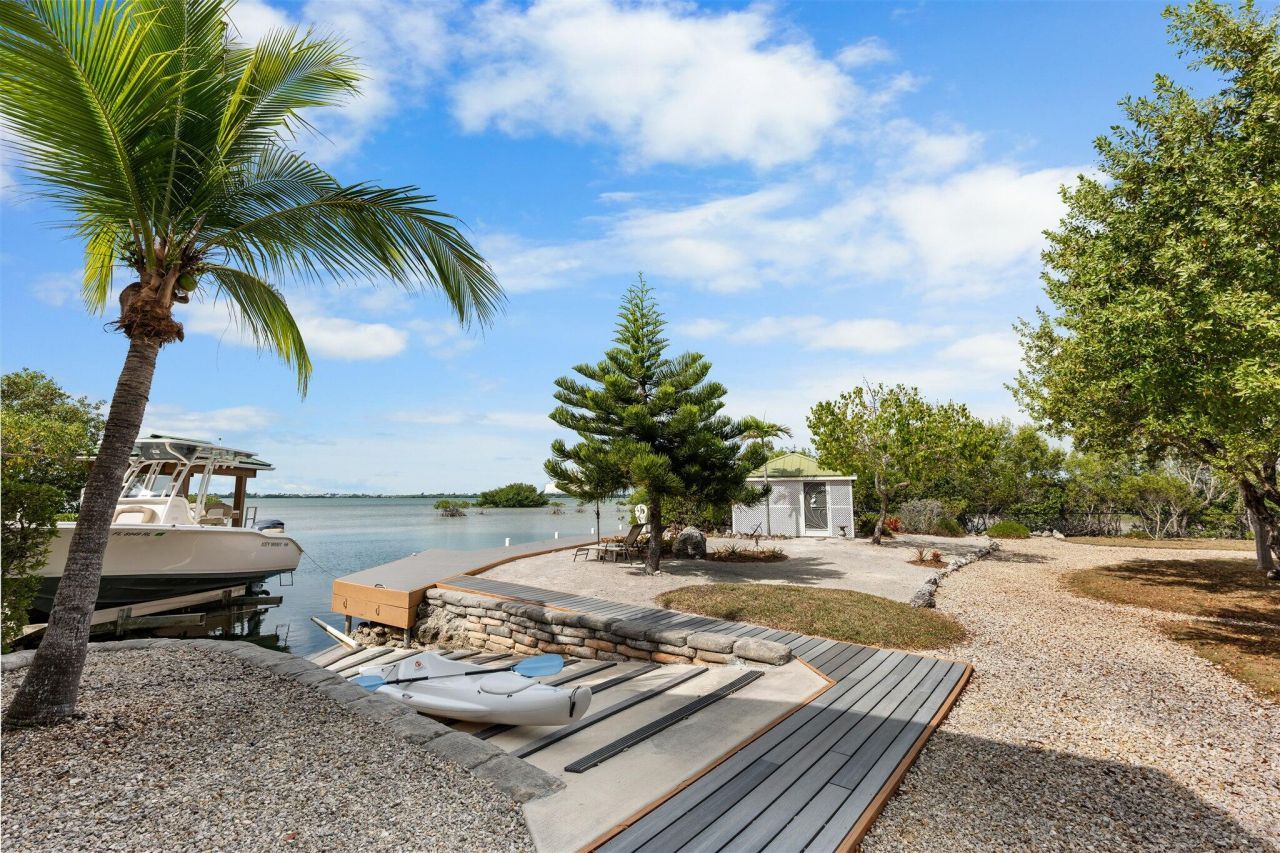 1232 W Shore Drive, Big Pine Key, FL 33043 Photo