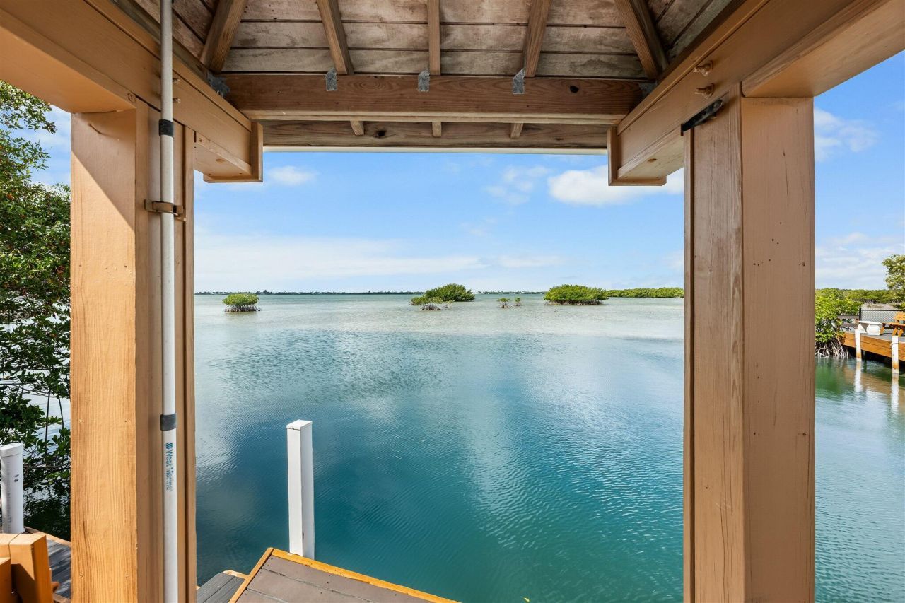 1232 W Shore Drive, Big Pine Key, FL 33043 Photo