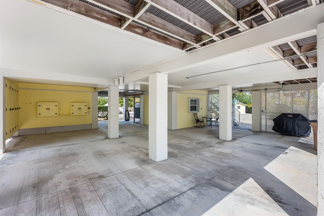 1232 W Shore Drive, Big Pine Key, FL 33043 Photo