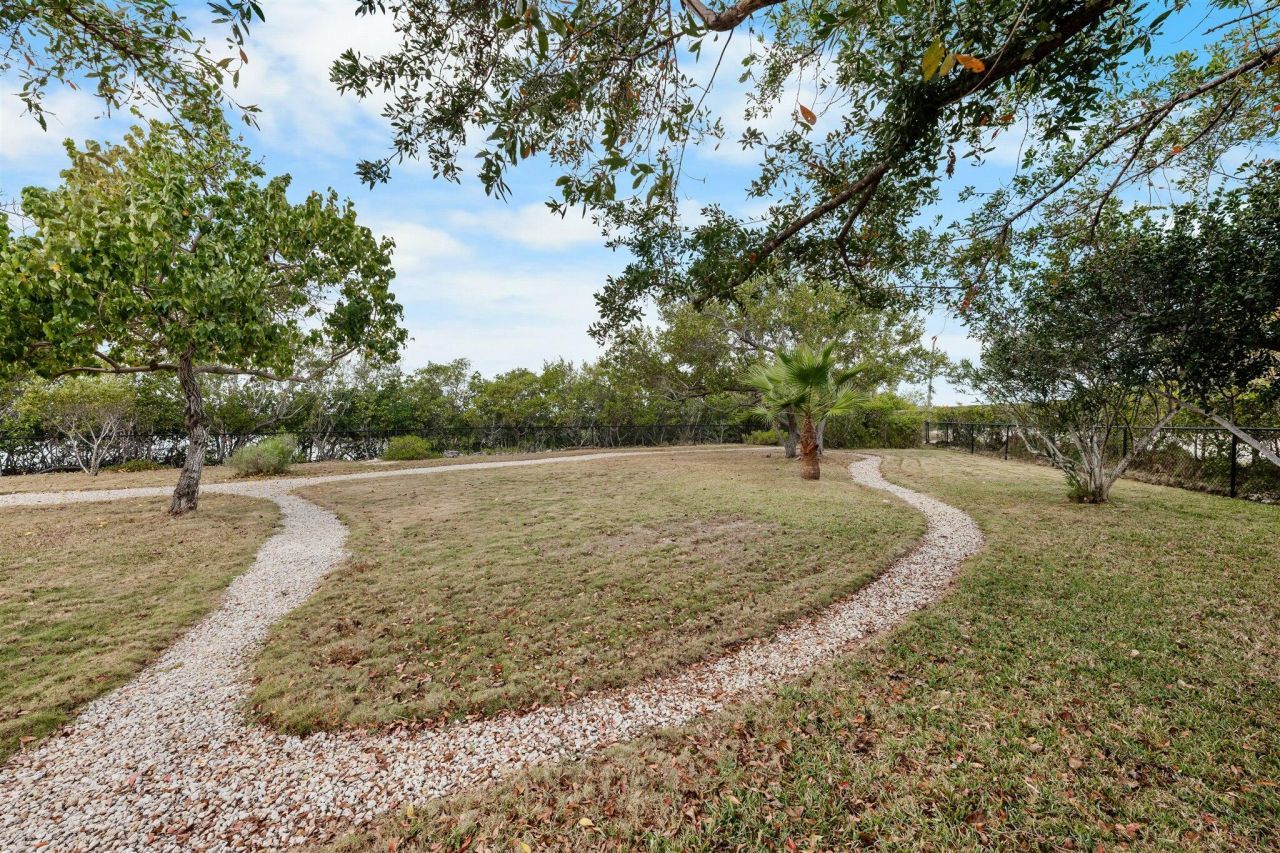 1232 W Shore Drive, Big Pine Key, FL 33043 Photo