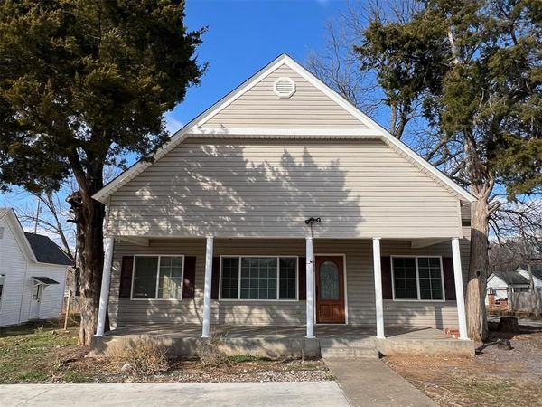 1018 E Main Street, Shawnee, OK 74801