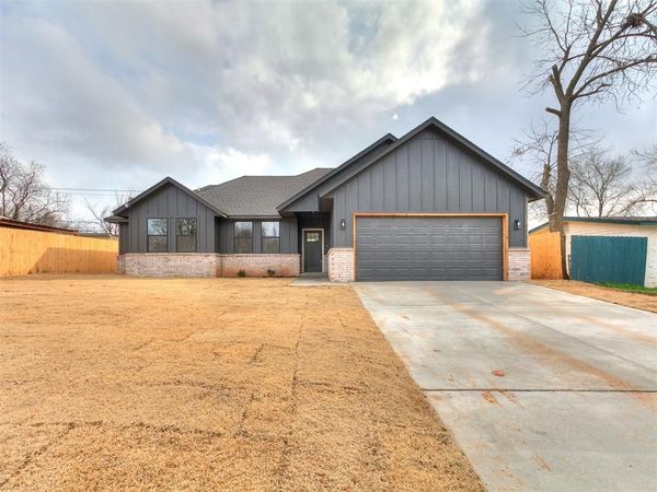 3716 Mallard Drive, Del City, OK 73115