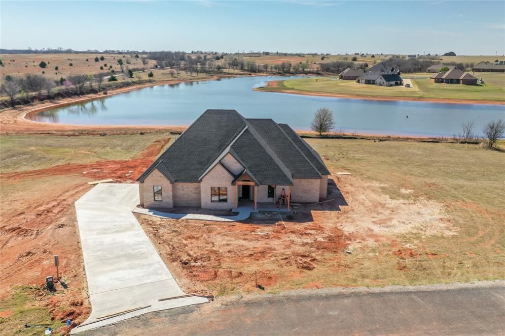 2190 Hux Drive, Blanchard, OK 73010 Main Photo