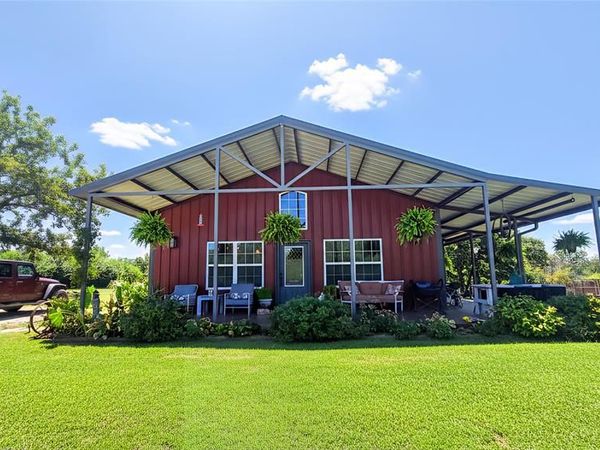 10701 Eastway , McLoud, OK 74851