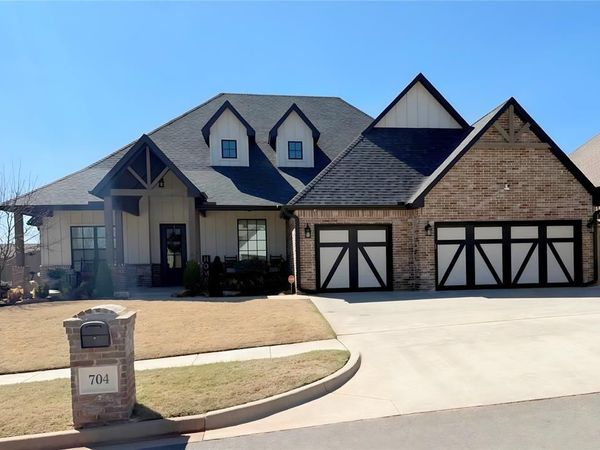704 Maple Hill Road, Norman, OK 73069