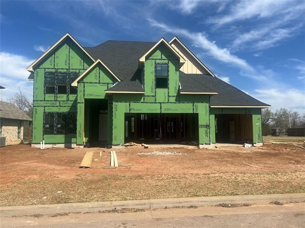 10033 SW 27th Street, Yukon, OK 73099