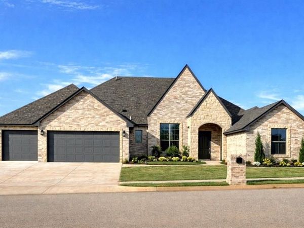 8005 NW 146th Street, Oklahoma City, OK 73142