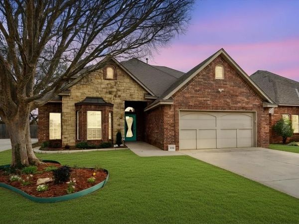 4205 Spyglass Drive, Norman, OK 73072