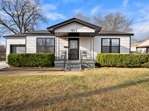 911 N Sunset Drive, Anadarko, OK 73005