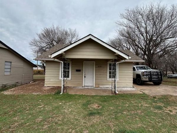 929 NE 32nd Street, Oklahoma City, OK 73105
