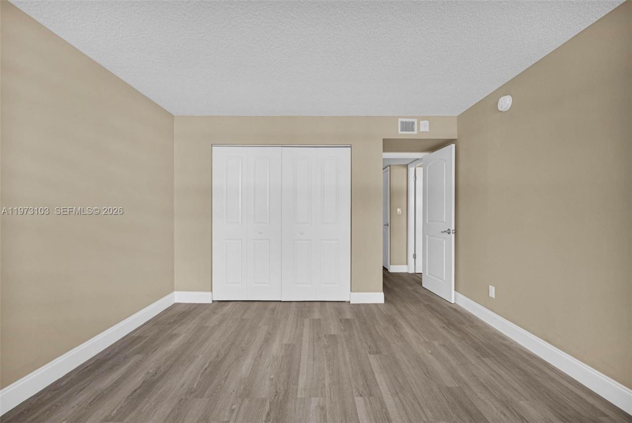 700 NW 214th St, Unit 321, Miami Gardens, FL 33169 Photo