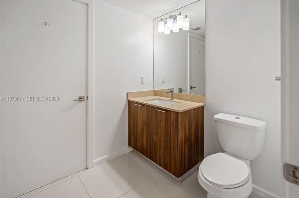 5252 NW 85th Ave , Unit 311, Doral, FL 33166 Photo