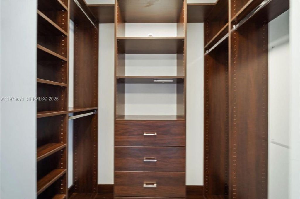 5252 NW 85th Ave , Unit 311, Doral, FL 33166 Photo