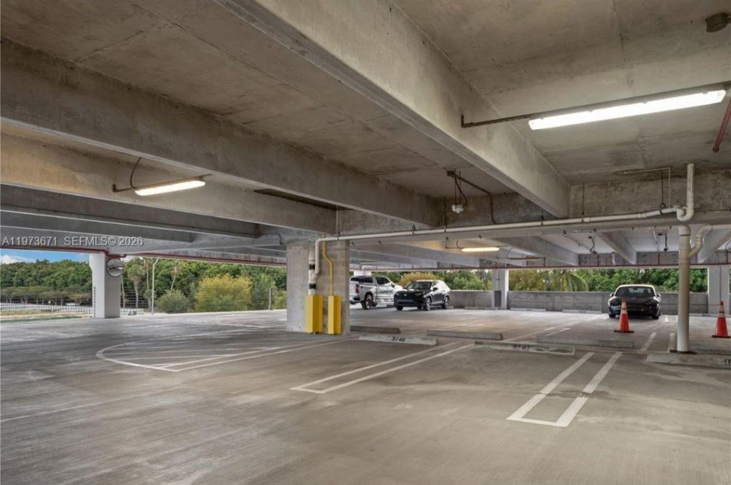 5252 NW 85th Ave , Unit 311, Doral, FL 33166 Photo