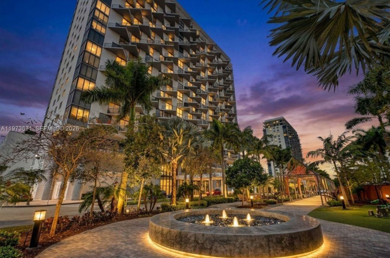 5252 NW 85th Ave , Unit 311, Doral, FL 33166 Photo