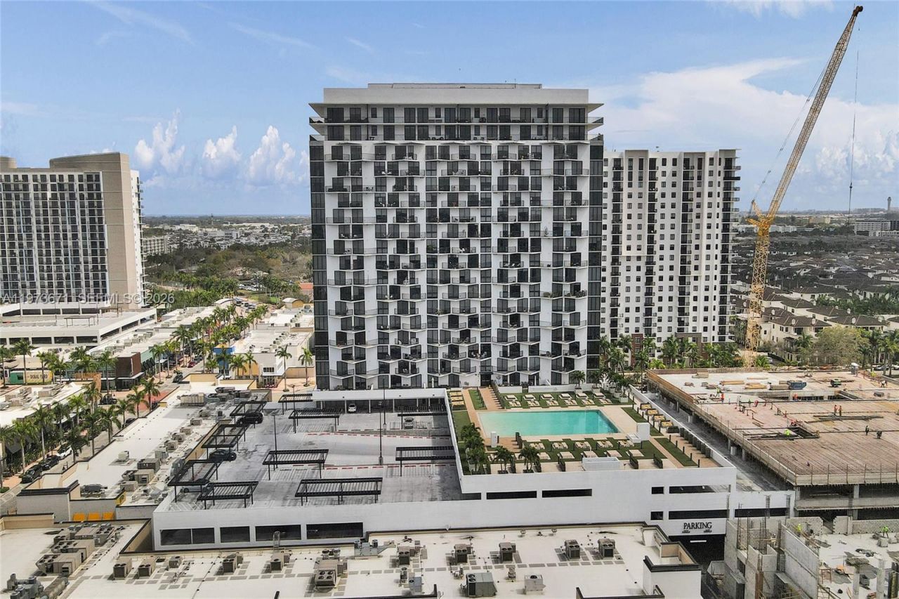 5252 NW 85th Ave , Unit 311, Doral, FL 33166 Photo