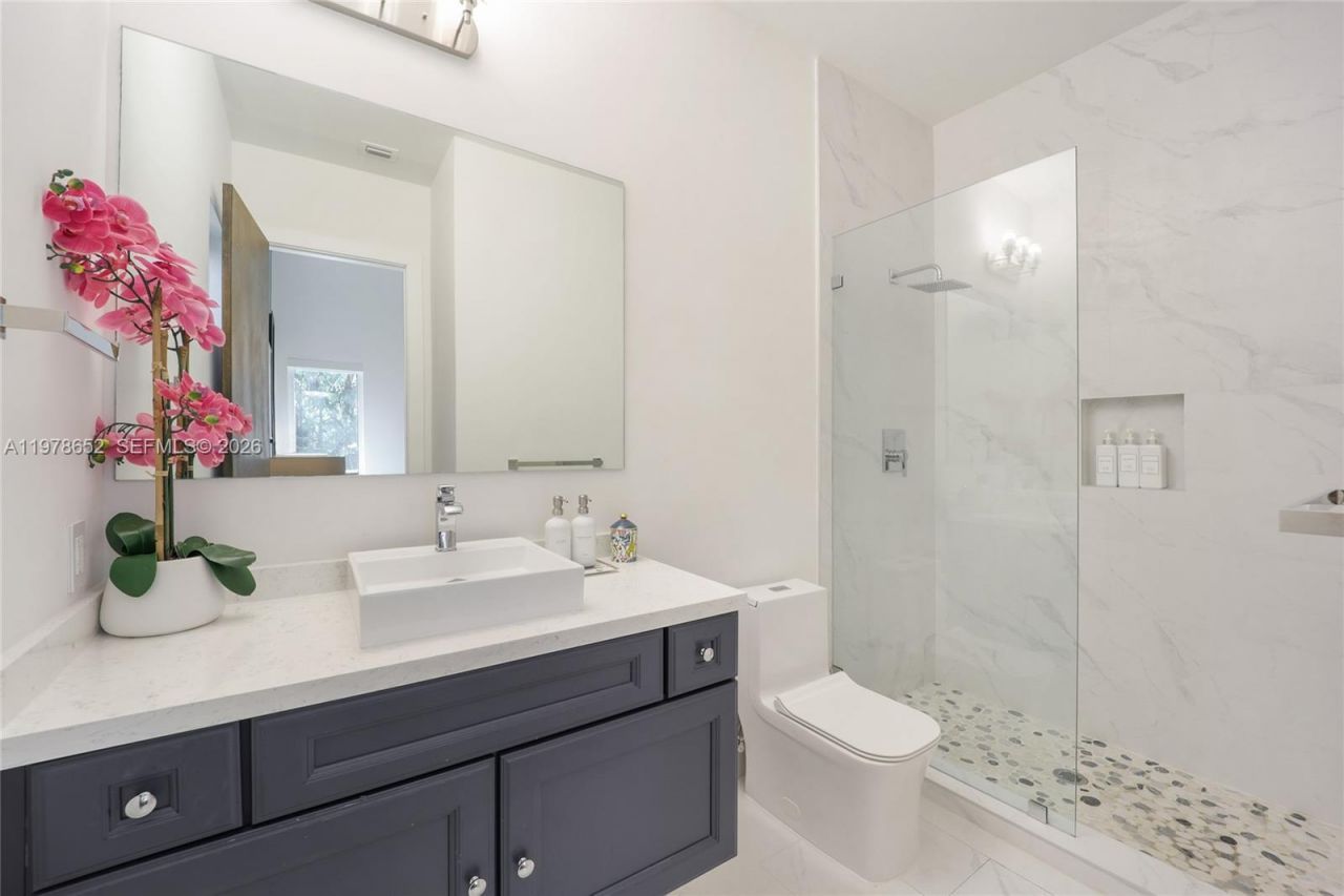 56 Samana Dr , Miami, FL 33133 Photo