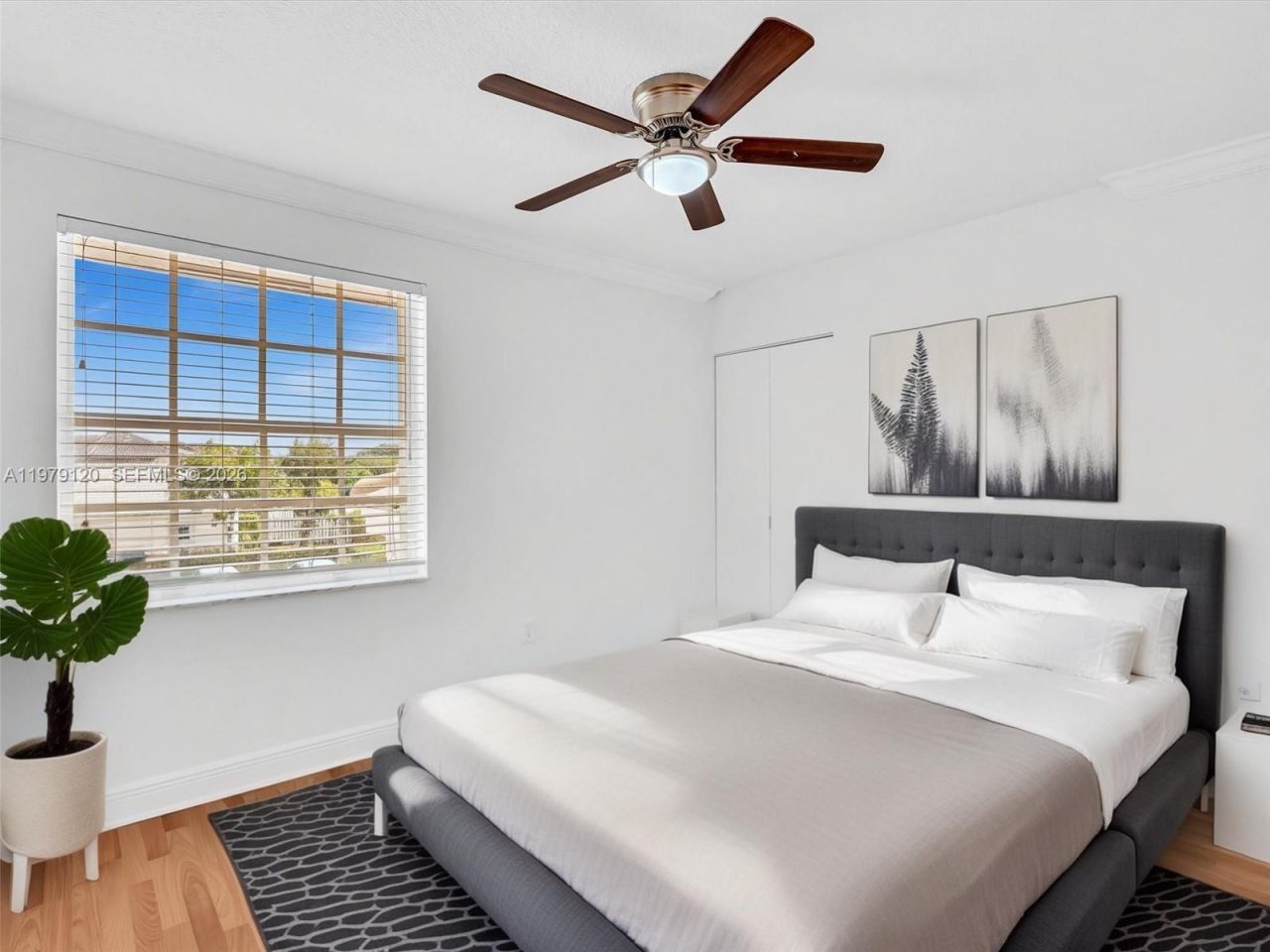 15363 NW 14th Rd , Pembroke Pines, FL 33028 Photo