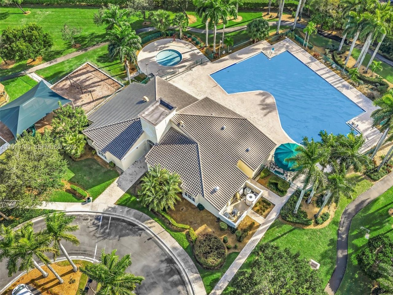 15363 NW 14th Rd , Pembroke Pines, FL 33028 Photo