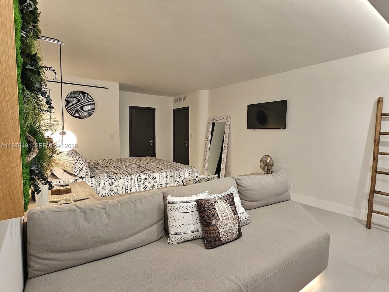 900 Bay Dr , Unit 524, Miami Beach, FL 33141 Photo