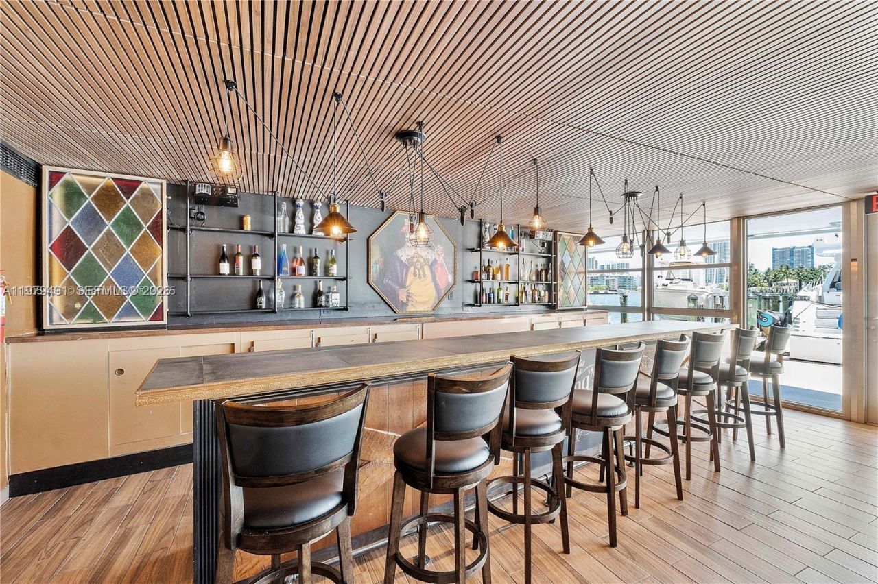 900 Bay Dr , Unit 524, Miami Beach, FL 33141 Photo